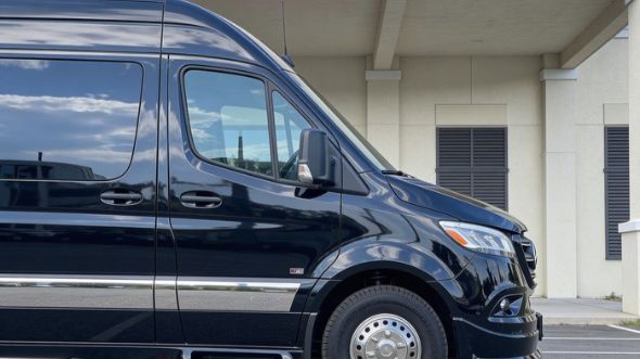 spokane 12 passenger sprinter van